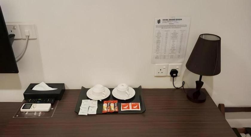 Hotel Grand Baron Тайпинг Экстерьер фото
